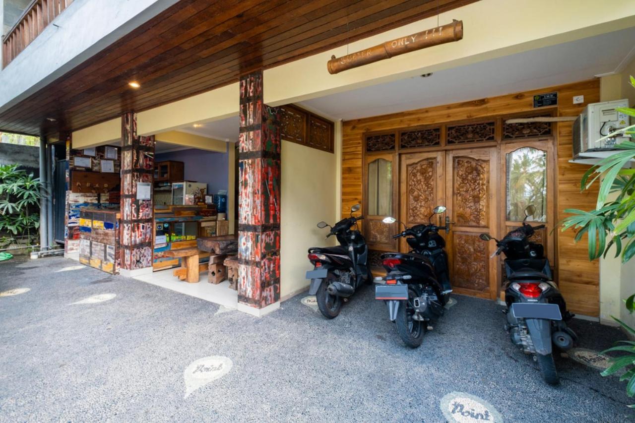 The Point Surfcamp Bali Hotel Pulukan Luaran gambar