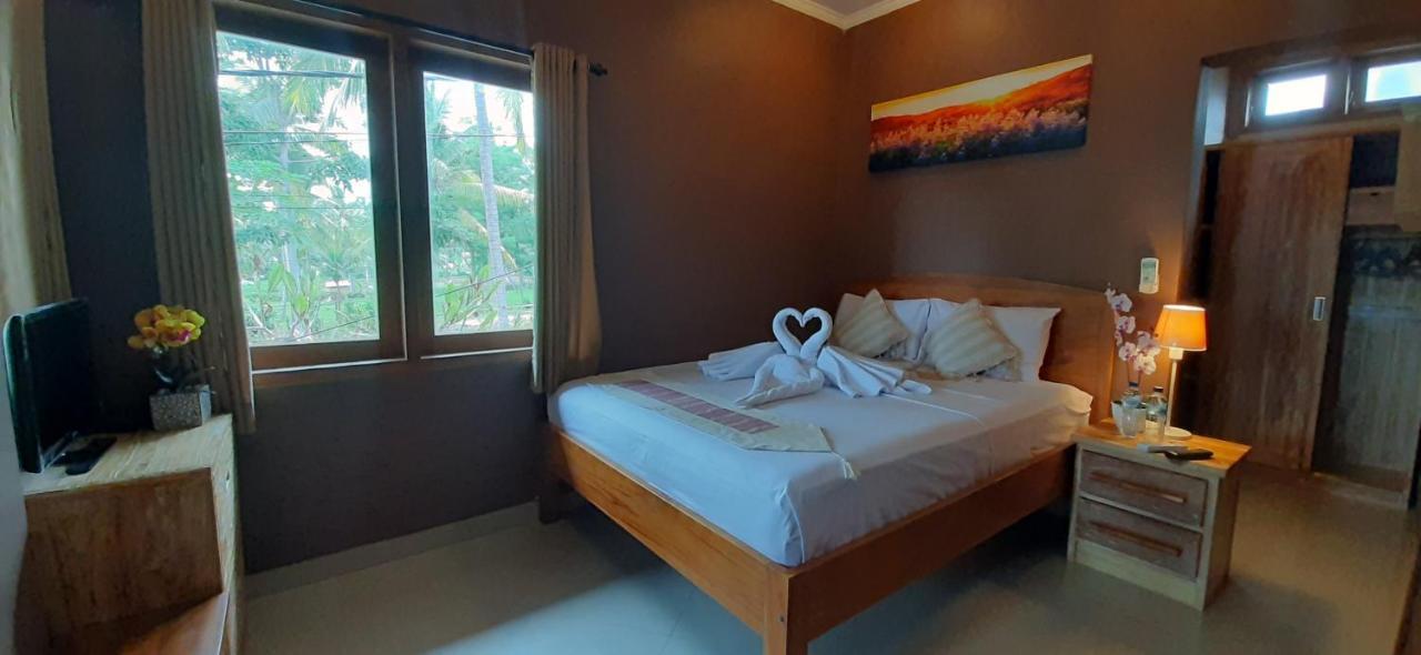 The Point Surfcamp Bali Hotel Pulukan Luaran gambar