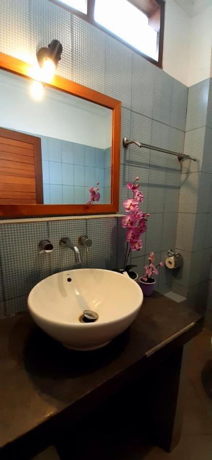 The Point Surfcamp Bali Hotel Pulukan Luaran gambar